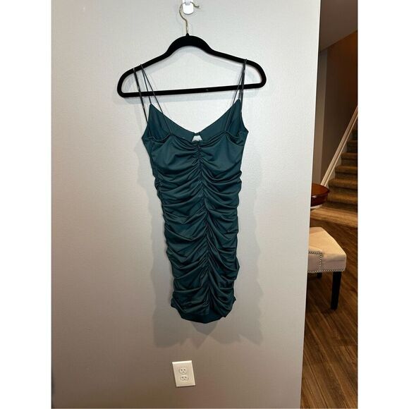Lulus Green Ruched Cut Out Dress Medium - Picture 4 of 5